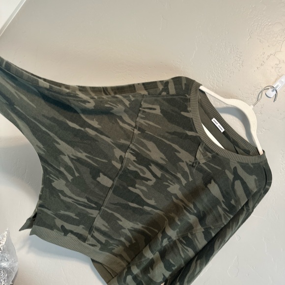 NORDSTROM Raglan Batwing Sleeve Pullover GREEN CAMO SZ MEDIUM & LARGE NEW! - Picture 13 of 16